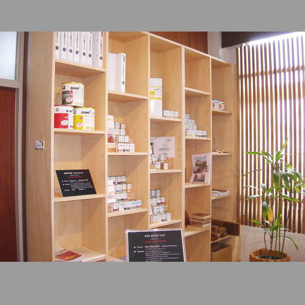 シナランバー施工写真(収納棚)