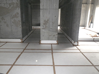 居室浮床施工例