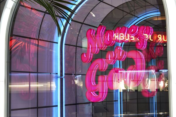 施工例:店舗 TRAX TOKYO Money or god