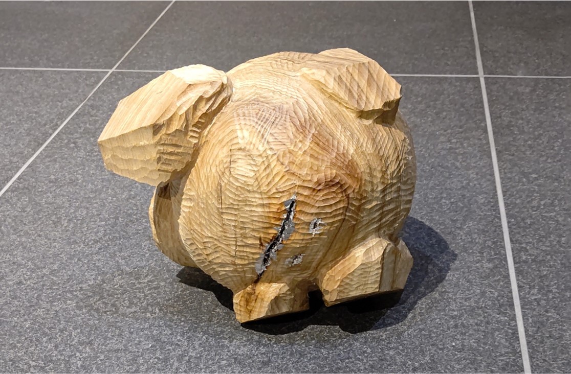 ［ マルイチキュウ ］ 2020 / 楠 / H26×D30×W23(cm)