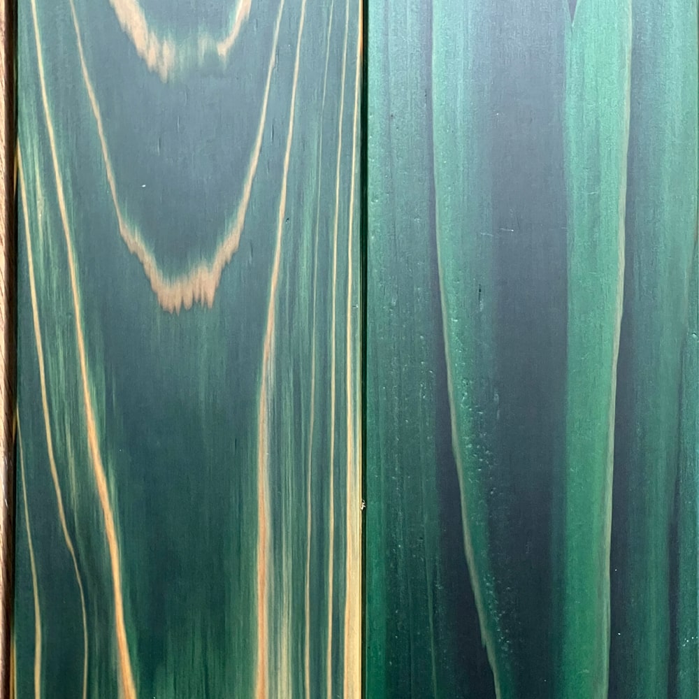 木染ページ 染色羽目板 杉 グリーン(IRODORI_PANELS_CEDAR_G)